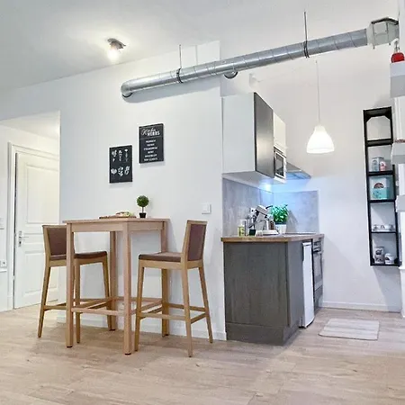 Le Petit Epicier * Мюлуз